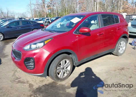 2018 Kia Sportage Lx z USA, uszkodzony, nr VIN KNDPMCAC1J7406181